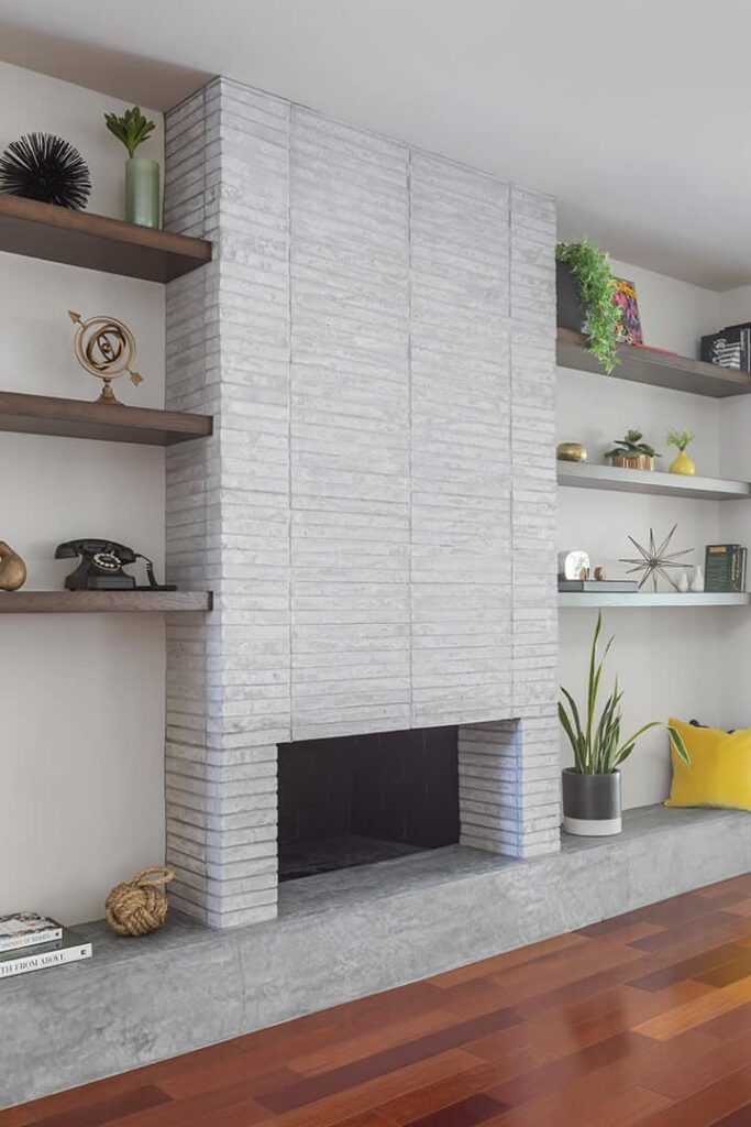 Fireplace Newport Brick Early Gray Limestone